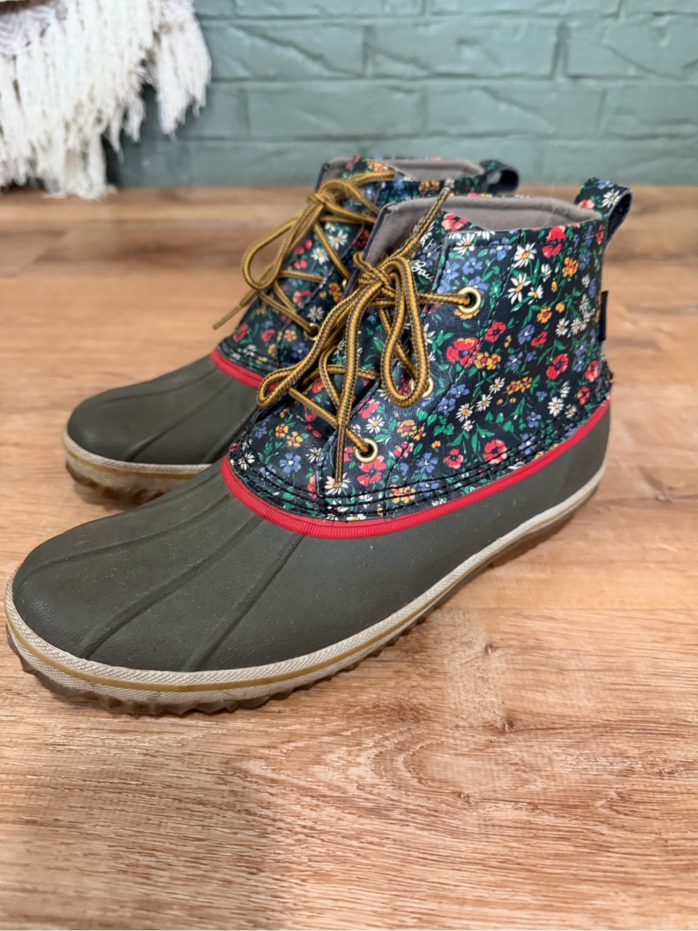 Eddie Bauer x The Great Floral Duck Boots, size‎ 10